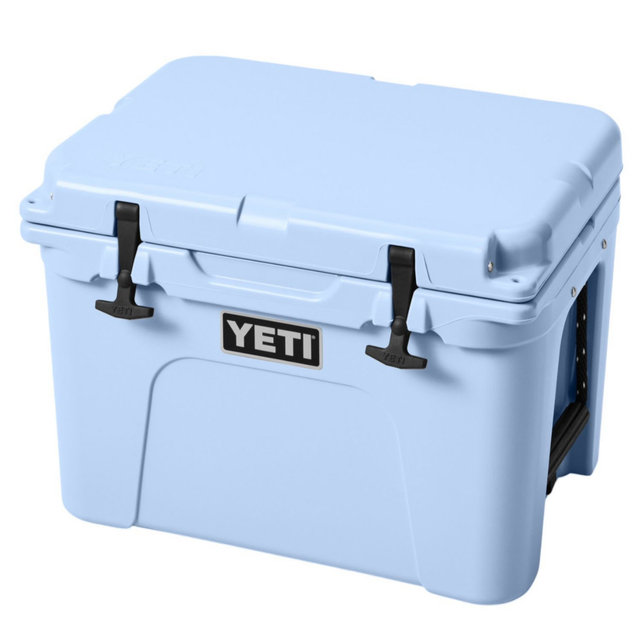 YETI Tundra 35 Cooler