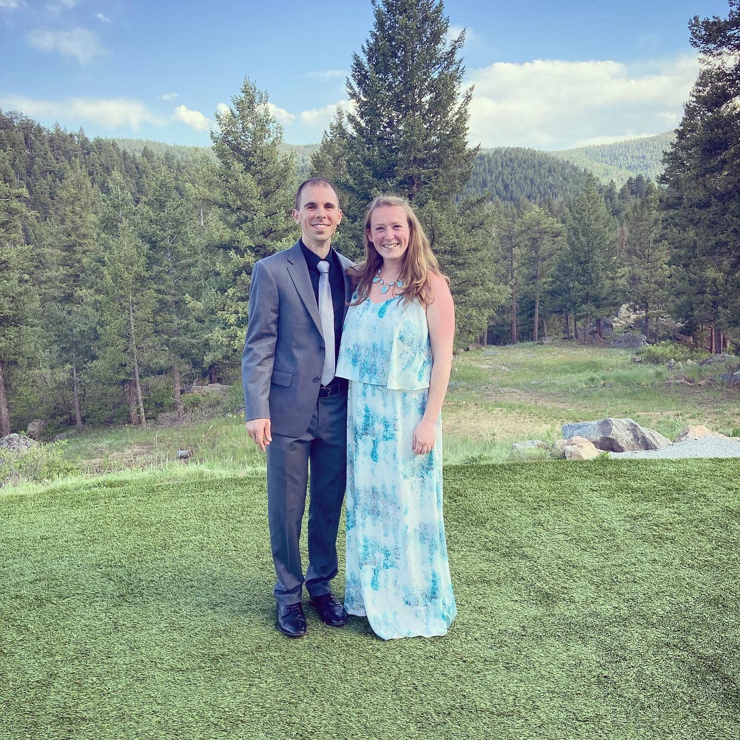 Our first wedding together. 2021 Colorado Wedding got worked into our first vacation: a road trip from SD to NV. Congrats to Becca and Kyle, when Matt met the ski group for the first time.