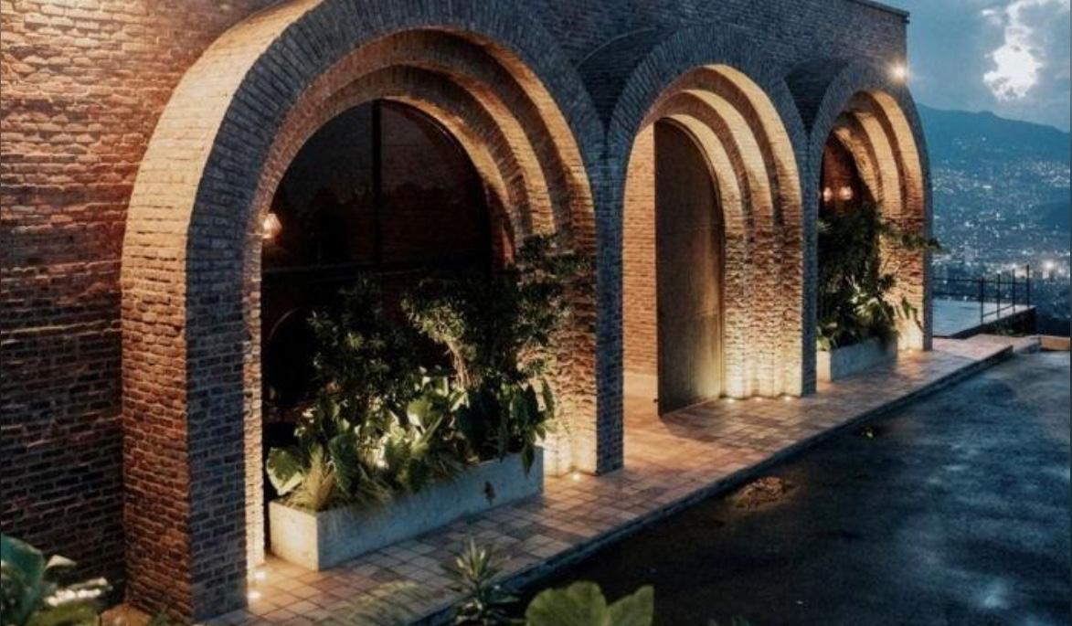 The Wedding Website of Gysselle Betancur and Erick Rua