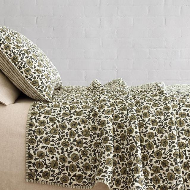 Laney Floral Quilt, King/Cal. King, Elm