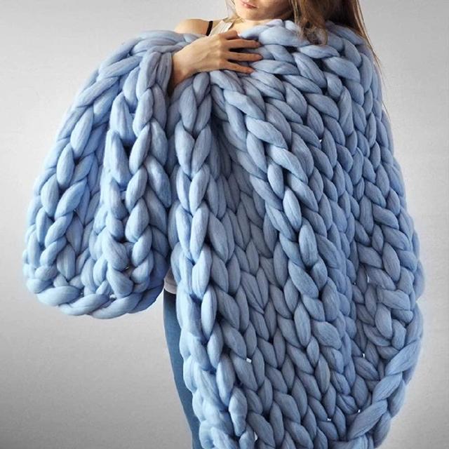 EASTSURE Chunky Knit Blanket Bulky Throw Merino Wool Hand Made Bed Sofa Throw Pet Bed Chair Mat Rug,Sky Blue,32"x32"