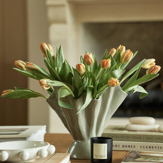 Darcia Vase