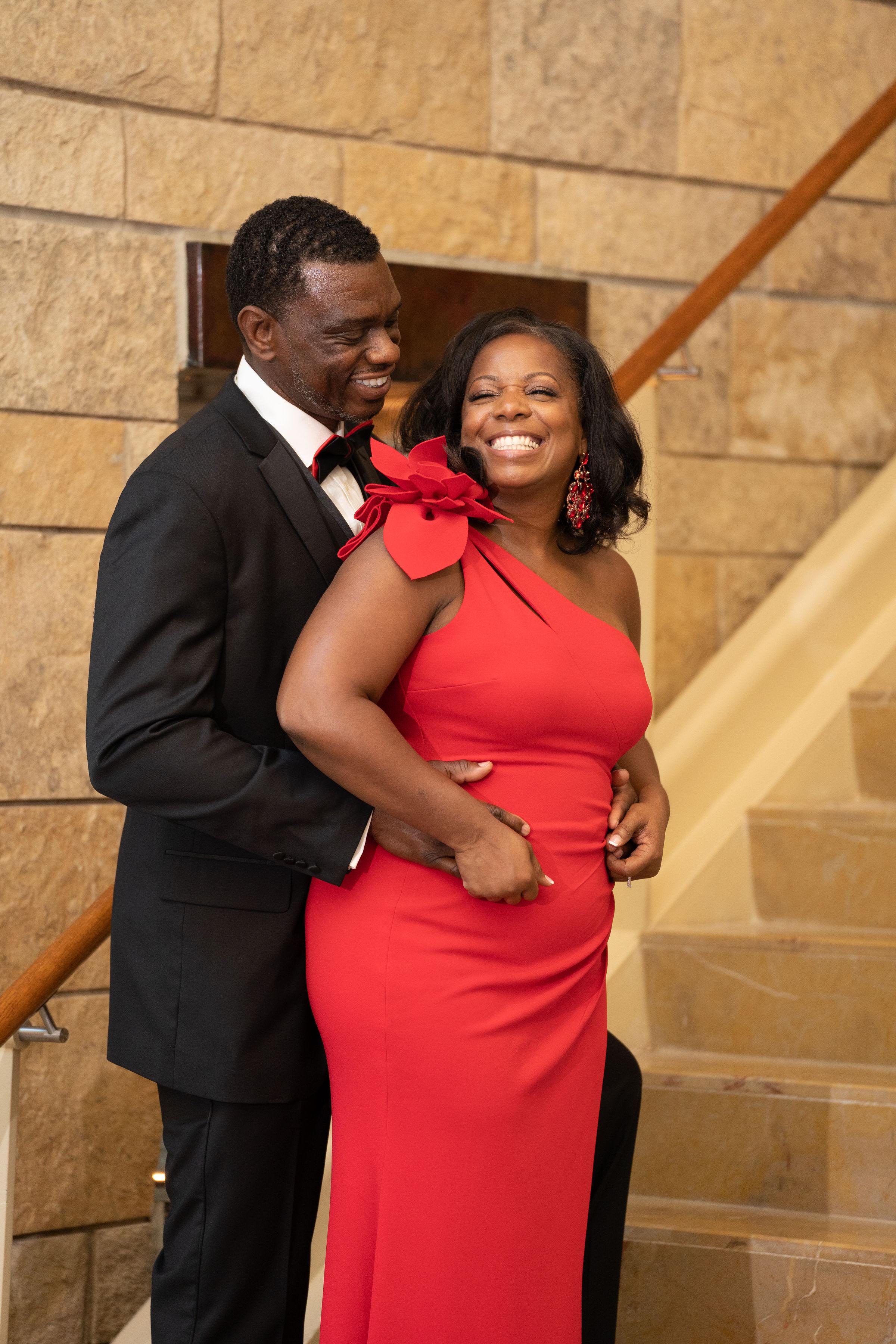 The Wedding Website of Lesley Rhodes and Deon Maroney