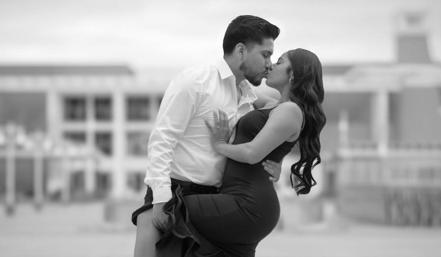 The Wedding Website of Betsy Alvarez Pina and Stevan Flores