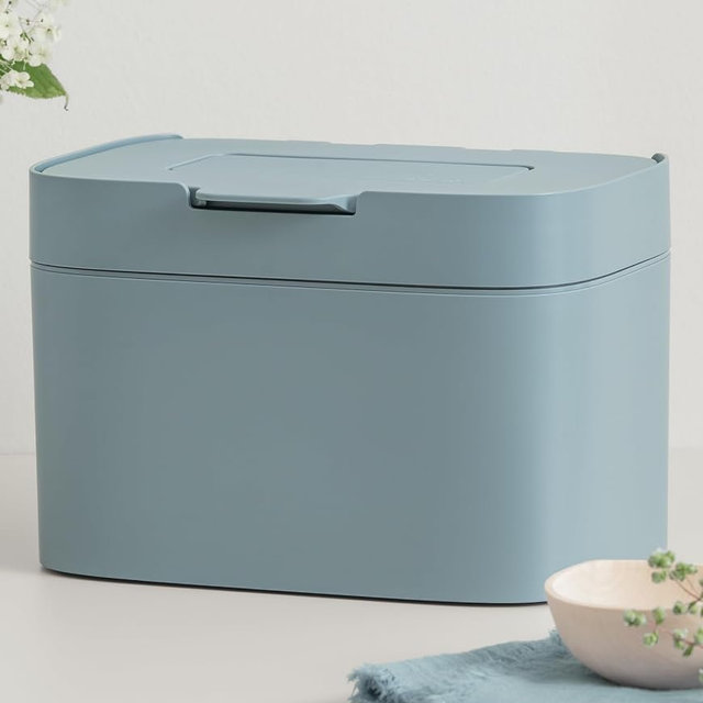 KAZAI. Compost Bin Kitchen 'Elin' | 1.2 GAL / 4.5L Countertop Compost Bin with Lid & Carbon Filter | Odor-Free, Dishwasher Safe, with Inner Bucket | Small Indoor Kitchen Composter | Stone-Blue