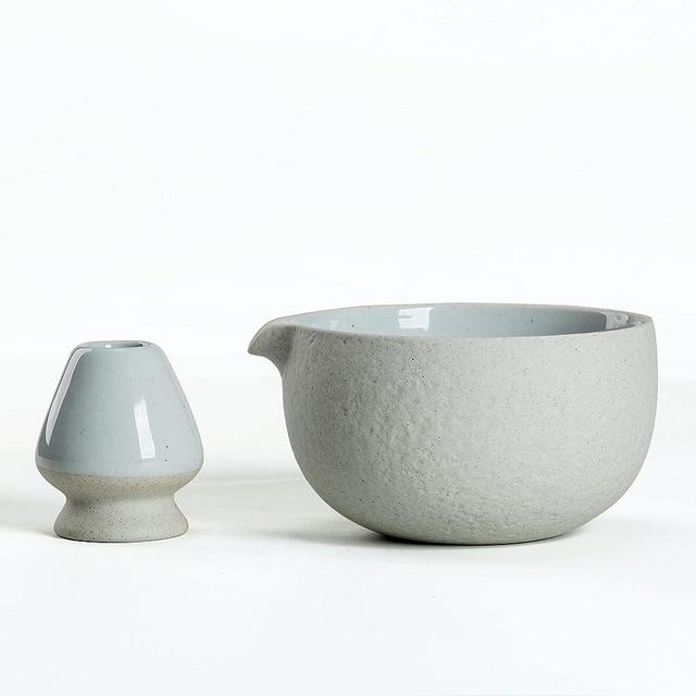 TEANAGOO Japanese Natural Rock Texture Matcha Chawan (Pouring Spout) with Whisk Rest, 18 OZ, K13, Lt. Grey, Matcha Tea Bowl, Ceramic Bowl, Tea Bowls For Matcha, Matcha Bowl Ceremonial Accessories…