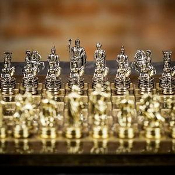 Manopoulos Greek Roman Period Chess Set - Small