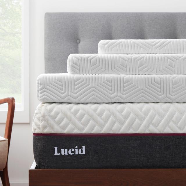 Lucid 4 inch Gel Memory Foam Topper with Breathable Cover, King