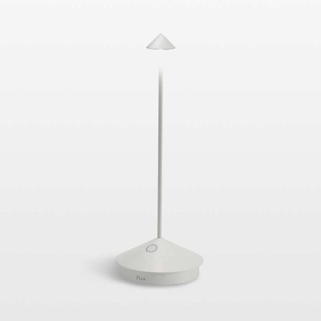 Pina Pro White Metal Table Lamp by Zafferano America 11.4"