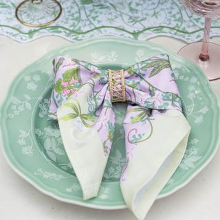 The Secret Garden Coquette Lovescape Dinner Napkin, Set of 4