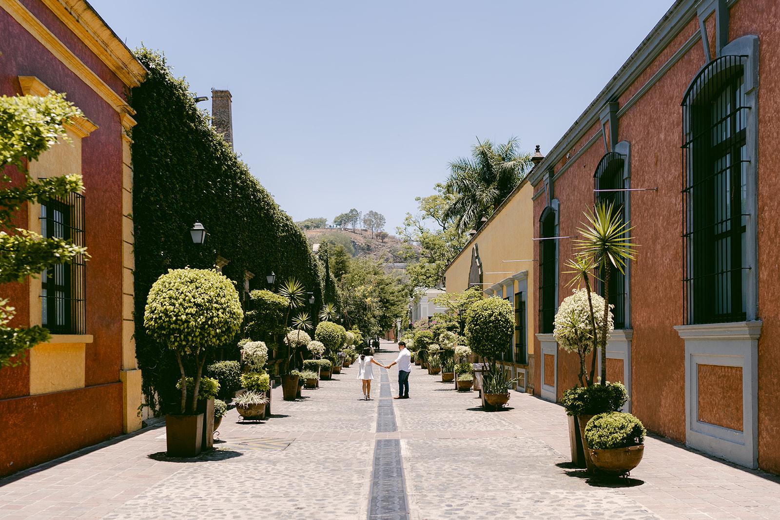The Wedding Website of Paola Macias and Gilberto Bravo