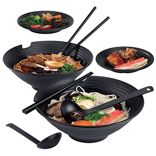VUDECO 2 x Ramen Bowl Set for Christmas Noodles Bowl Set Pho Bowl Set Japanese Style Ramen Bowls and Spoons Set with Chopsticks Saucers Dishes Large 38 oz Bowl for Asian Food 8 PCS