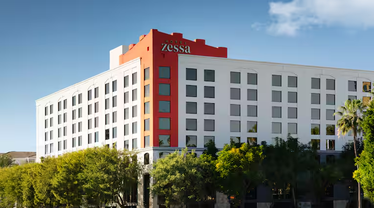 The Wedding Website of Claire Ogomori and Jordan Tang