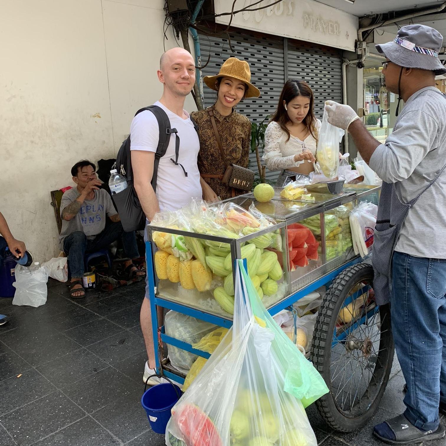 One of Jake and Julie's favorite things about Bangkok is the Street food. Their first stop in Bangkok 2020