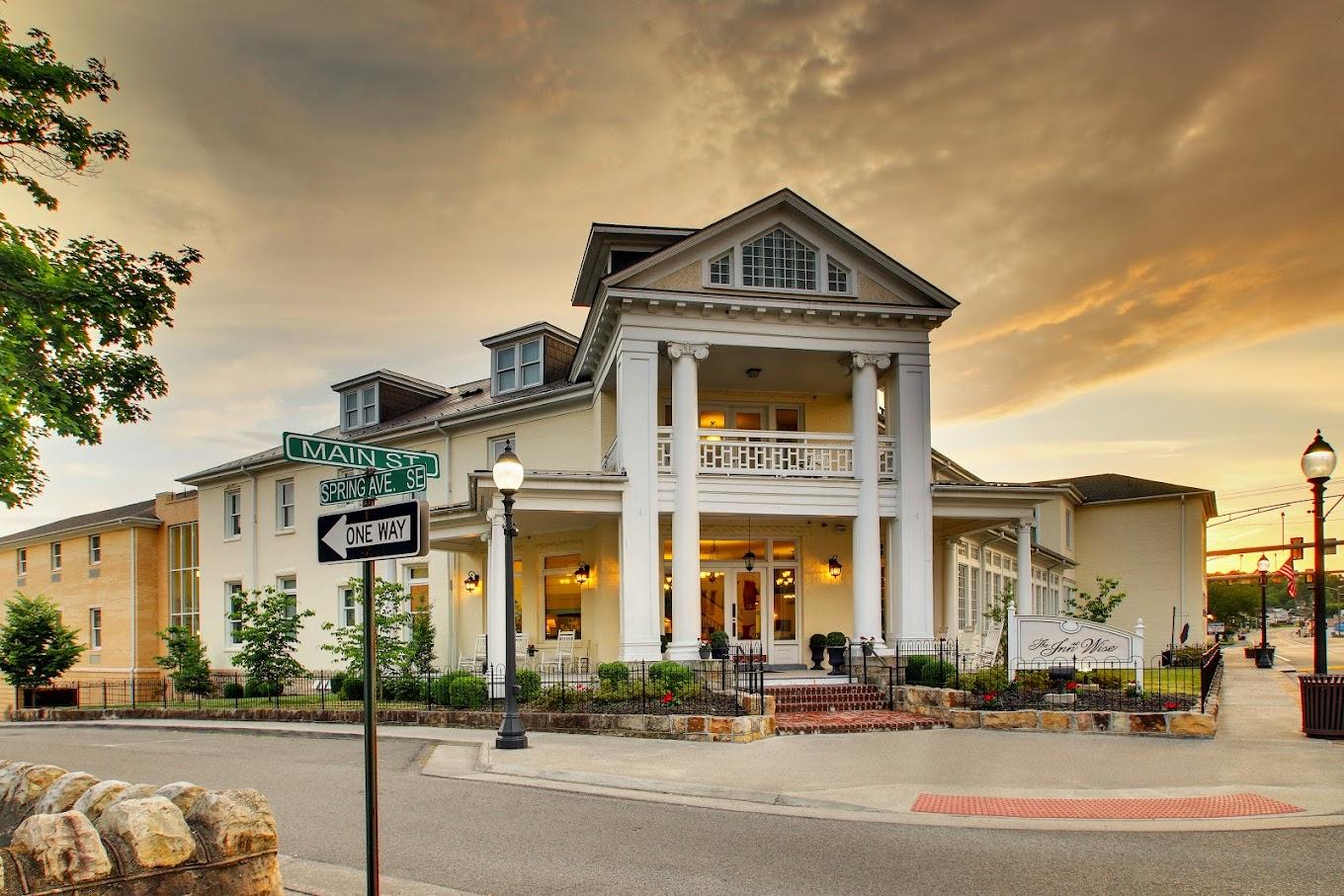 The Wedding Website of Dasha Tyshchenko and Matthew Lambert