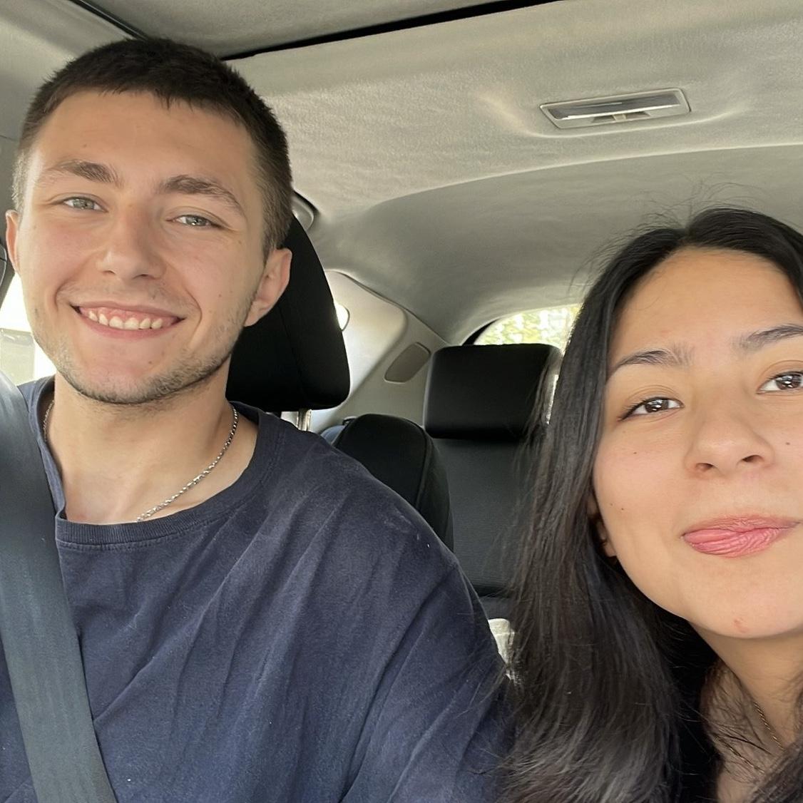 Car pic d: