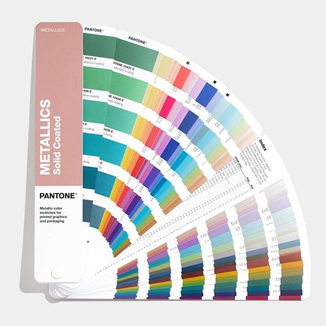 Pantone GG1507A Chips Book 655 Print and Packaging, Including 54 New Trend and Market-Relevant Colors, Metallics Guide