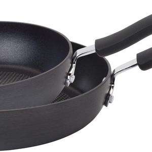 T-fal E918S2 Ultimate Hard Anodized Scratch Resistant Titanium Nonstick Thermo-Spot Heat Indicator Anti-Warp Base Dishwasher Safe Oven Safe PFOA Free Cookware Set, 2-Piece, Gray