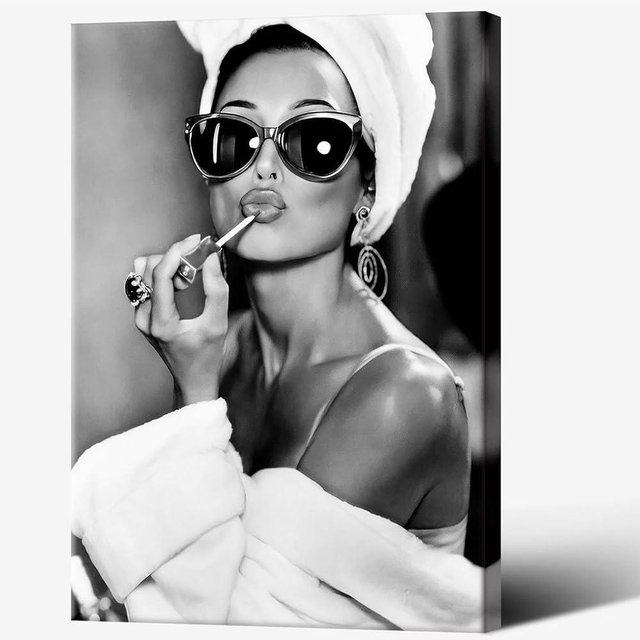 Audrey Hepburn Black & White Canvas Wall Art - Vintage Makeup Lipstick Print, Bathroom Decor, Retro Hollywood Artwork For Living Room & Bedroom Wall Decor 16x24in Wframed