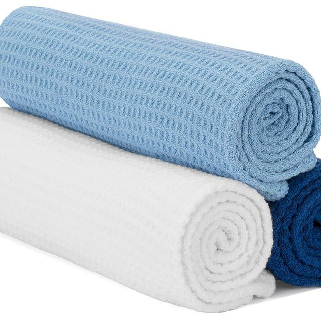 S&T INC. Microfiber Gym Towels, Yoga Towel for Home and Gym Bag, 16 Inch x 27 Inch, 3 Pack
