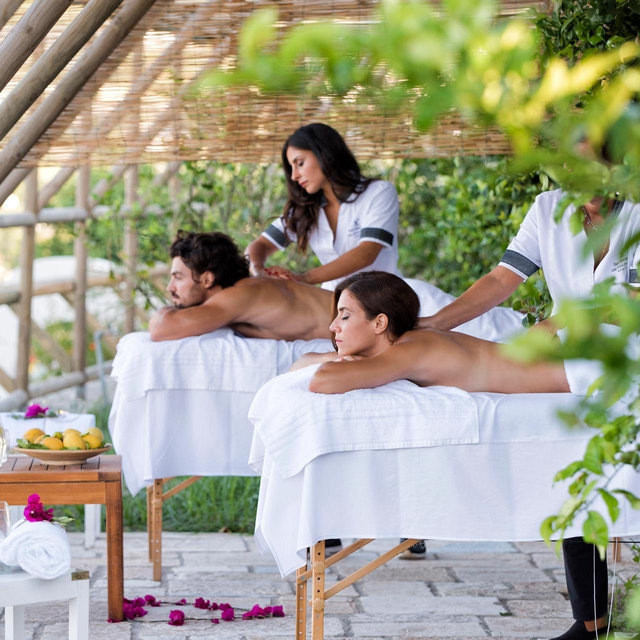 San Montano Signature Massage