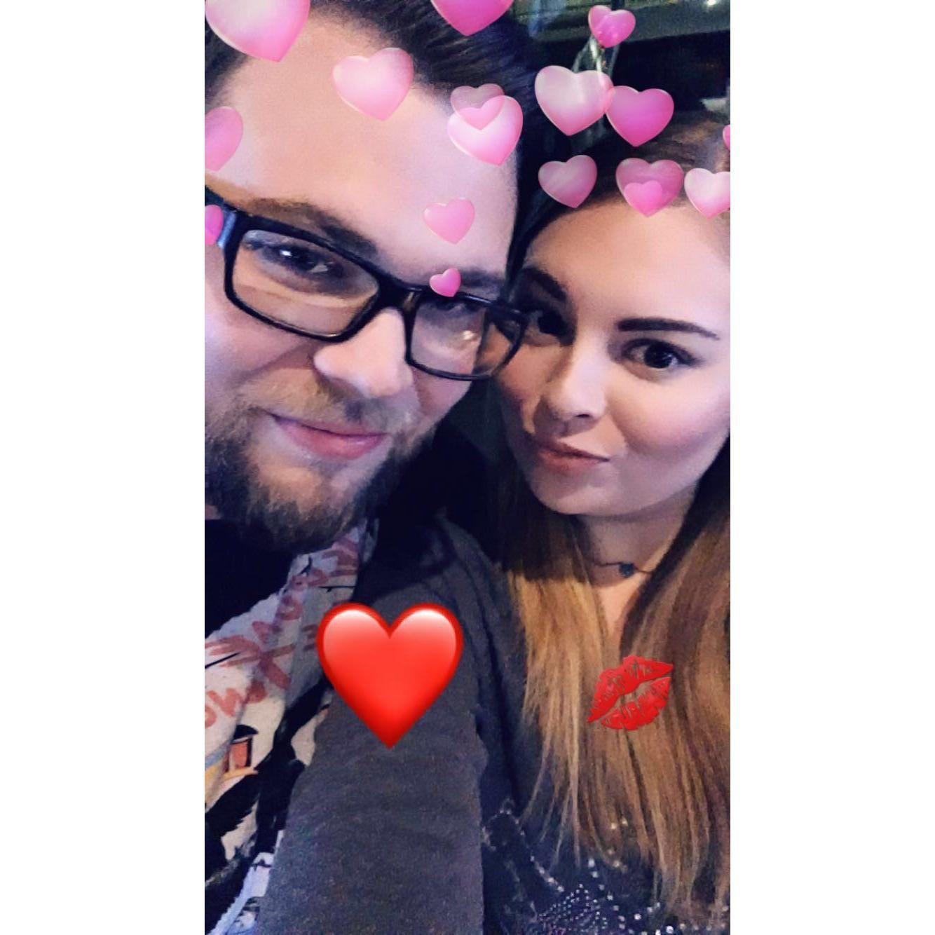 <3