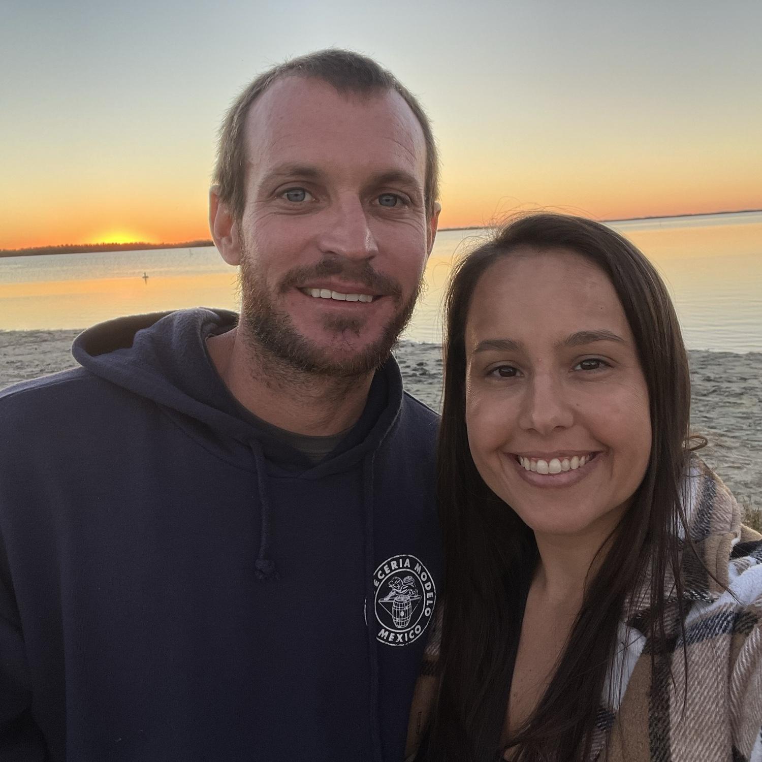 Ten Thousand Islands sunsets in Chokoloskee, FL are our Newest obsession. We spent the day with family exploring Steve’s childhood stomping grounds! Before leaving, we wanted to take in the view!