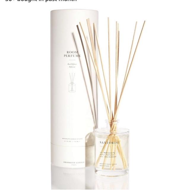 Brooklyn Candle Studio Reed Scent Diffuser - Santorini - Relaxing Oil Diffuser, Sandalwood & Amber Fragrance, 8 Rattan Diffuser Reeds, Clean Ingredients - 4.4oz