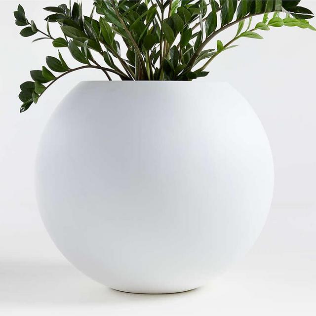 Sphere Large White Indoor/Outdoor Planter