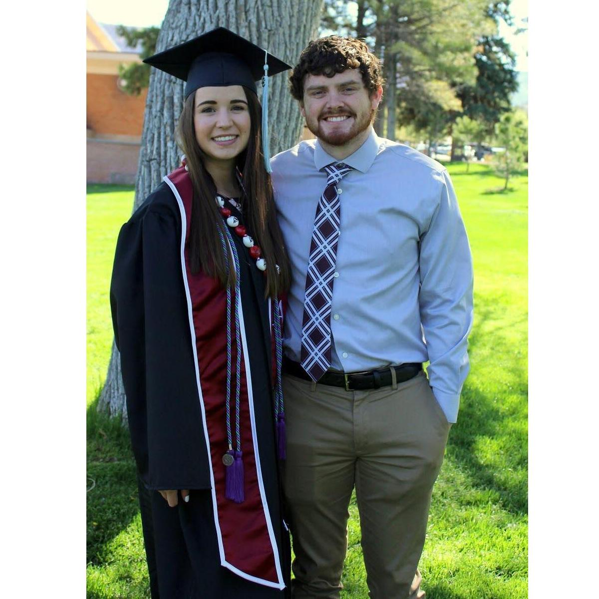 Southern Utah University class 2018! Jessi earned a Bachelor's degree in Elementary Education.