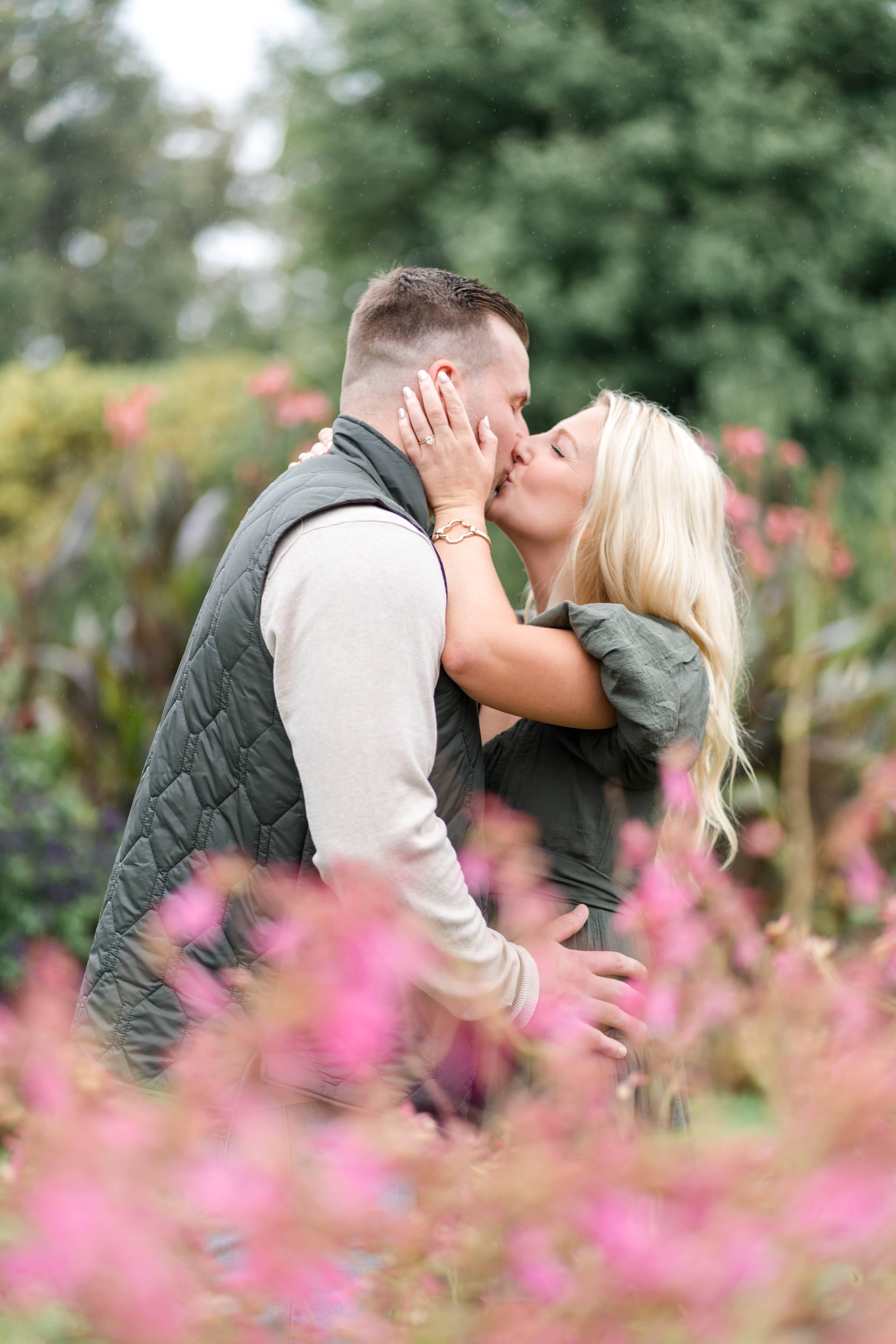 The Wedding Website of Dawn Pauline Coady and Ian Christopher Hare