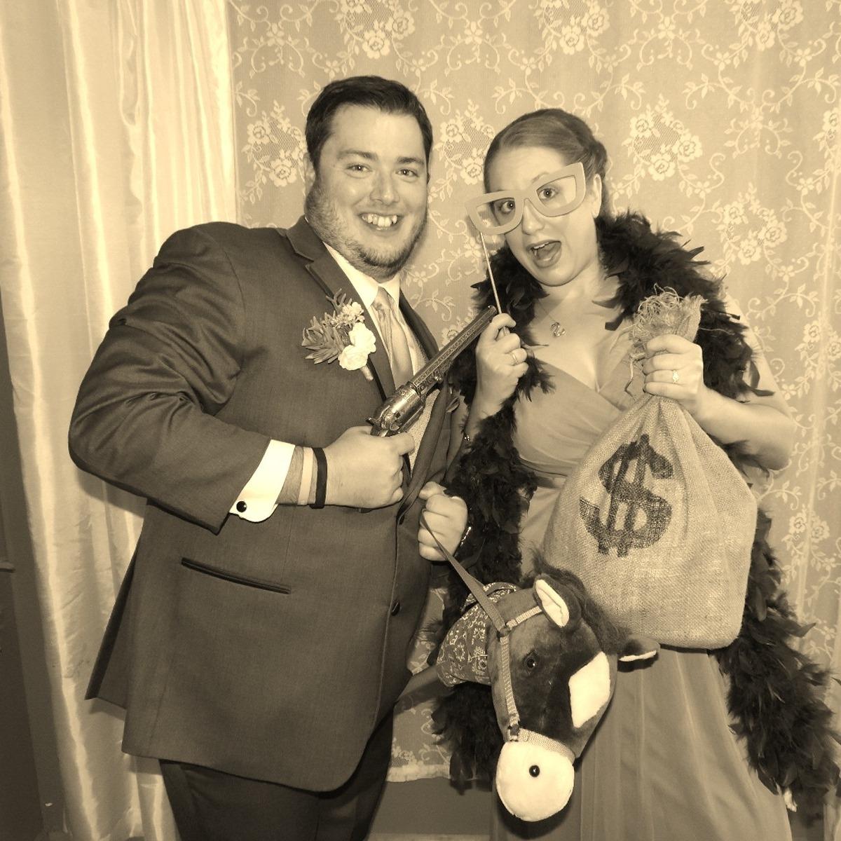 The Wedding Website of Rashelle Boensch and Zach Slusser