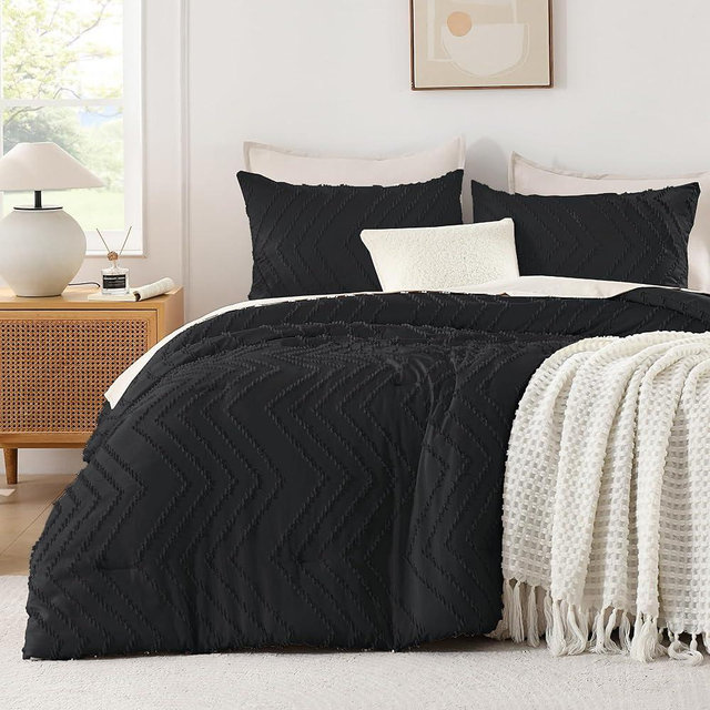 Andency Black Oversized King Comforter Set 120x98, Boho Oversize King Soft Warm Tufted Bedding Comforter Sets, 3 Pieces Aesthetic Chevron Farmhouse Cute Bohemian Textured Bedding Set