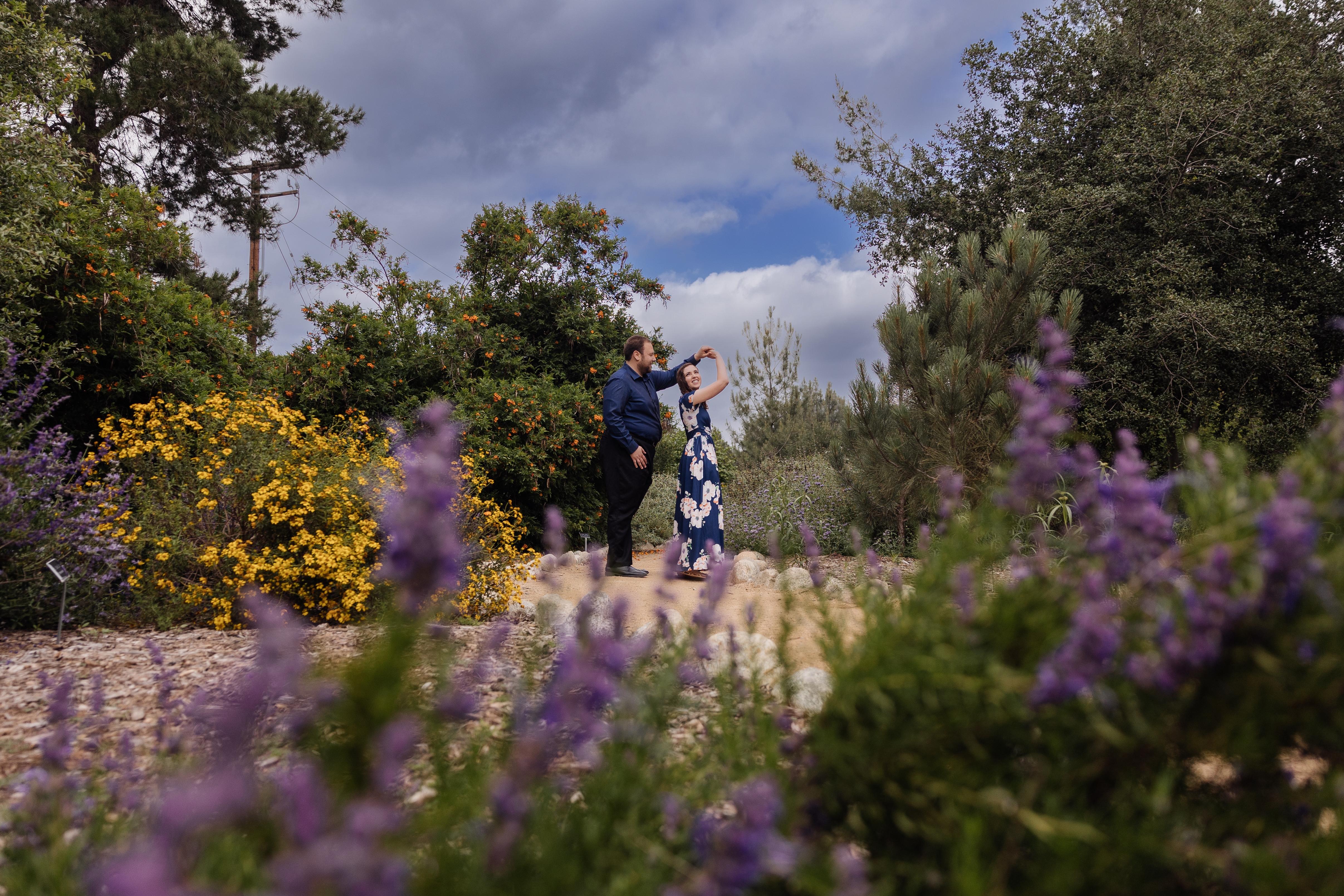 The Wedding Website of Alyssa Hess and Robert Freedman-Finch