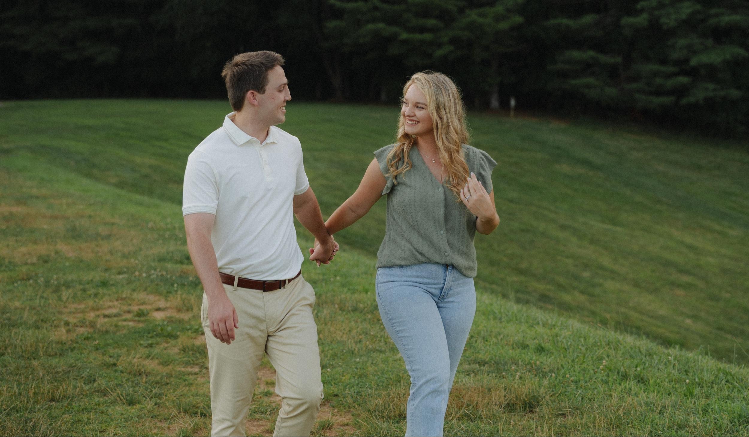 The Wedding Website of KeLeigh Engle and Dylan Shelton