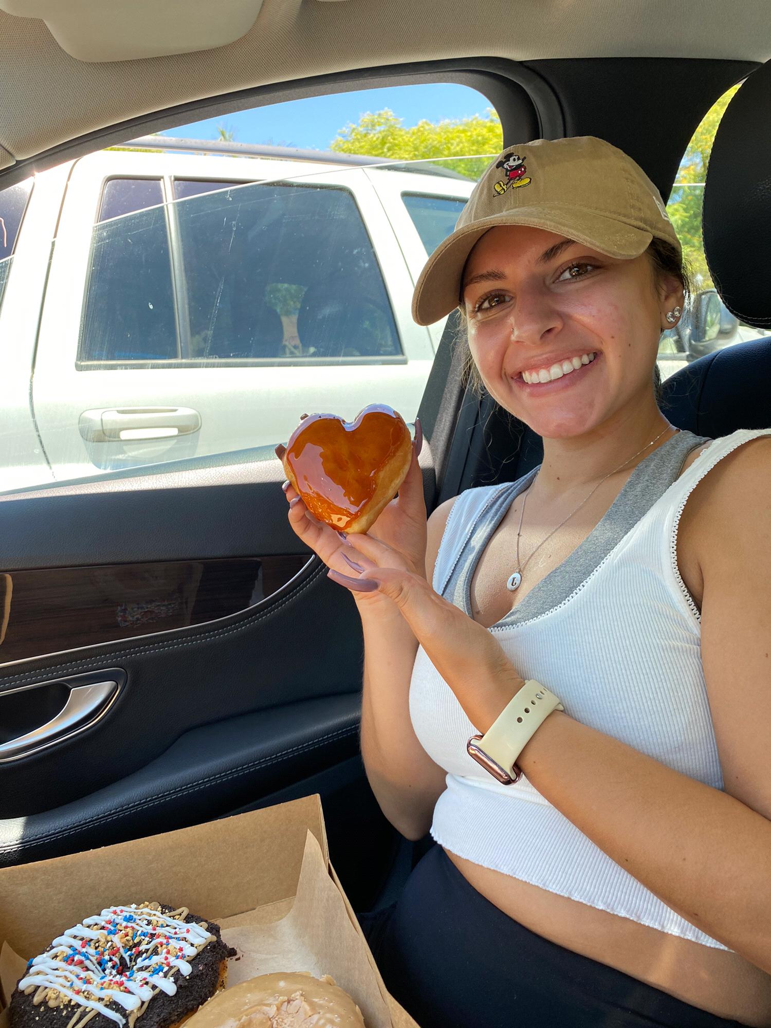 “Honeymoon” Week : Vegan donuts & lattes