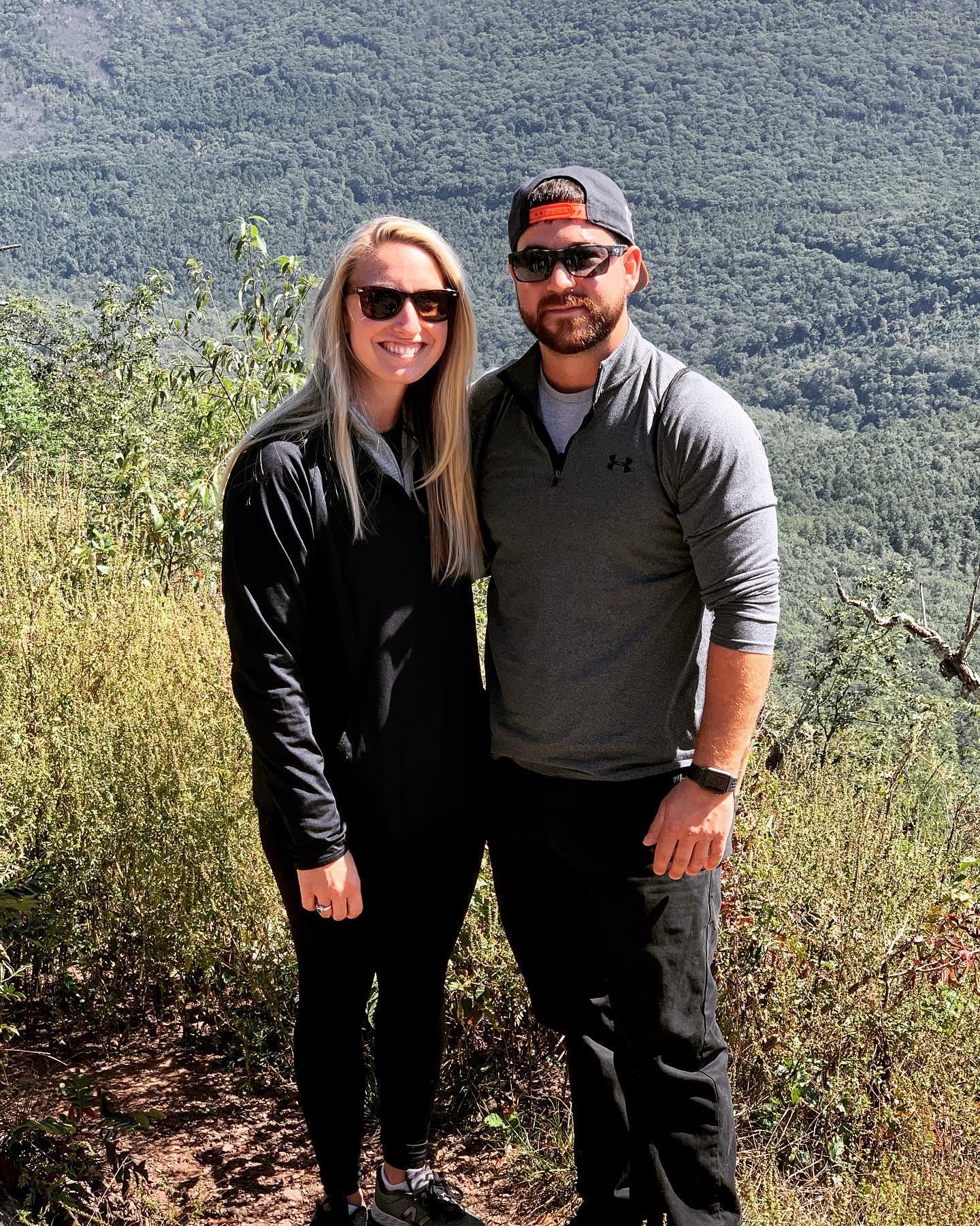 The Wedding Website of Laura Gudikunst and Matt Kline
