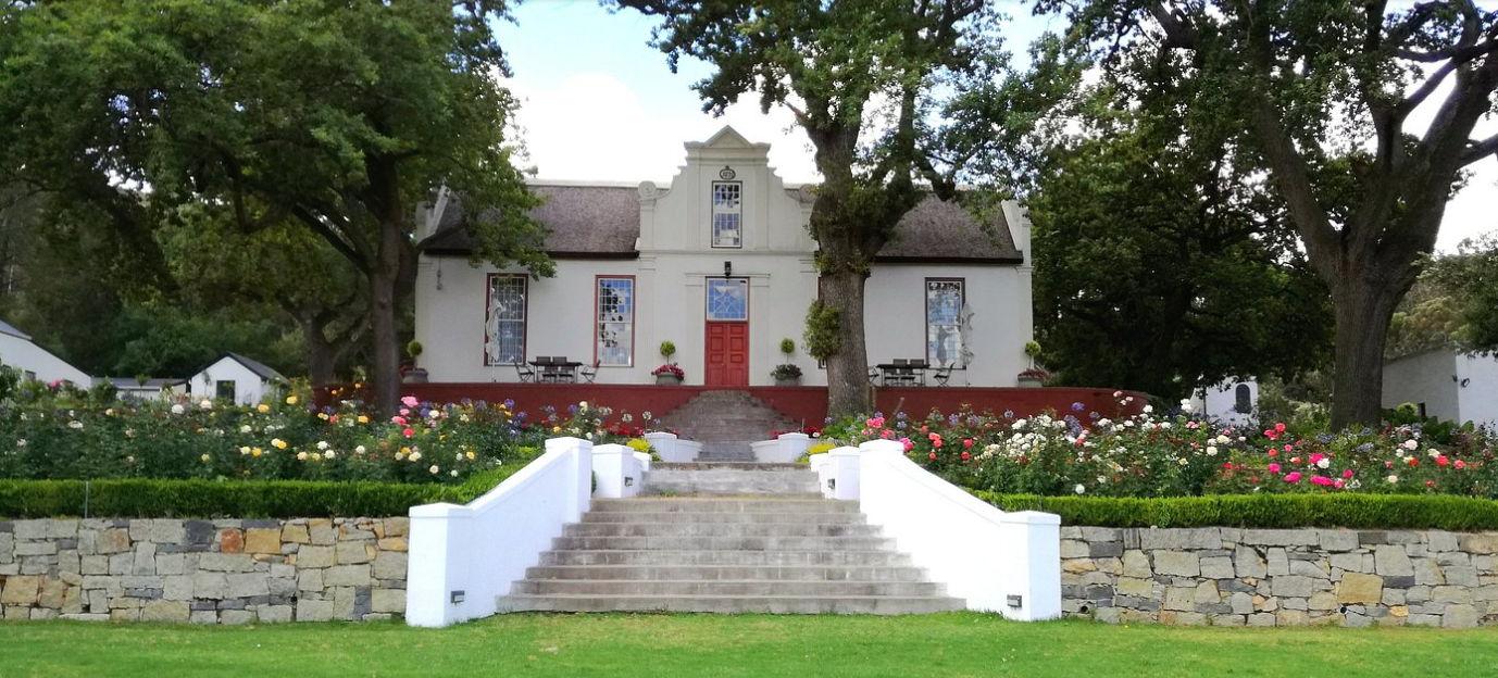 The Wedding Website of Warren Arumugam and Larissa Chetty