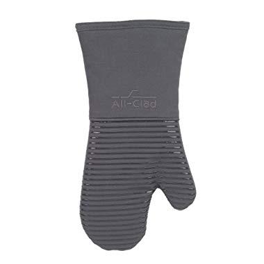All-Clad Textiles Deluxe Heat and Stain Resistant Oven Mitt. Made of Silicone Treated Heavyweight 100-Percent Cotton Twill, Machine Washable, 14 x 6.5 Inches, Pewter Grey
