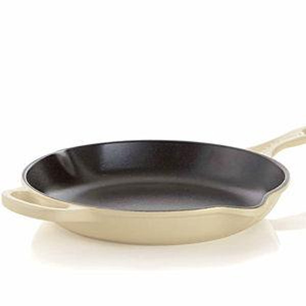 Le Creuset Signature Enameled Cast Iron Skillet