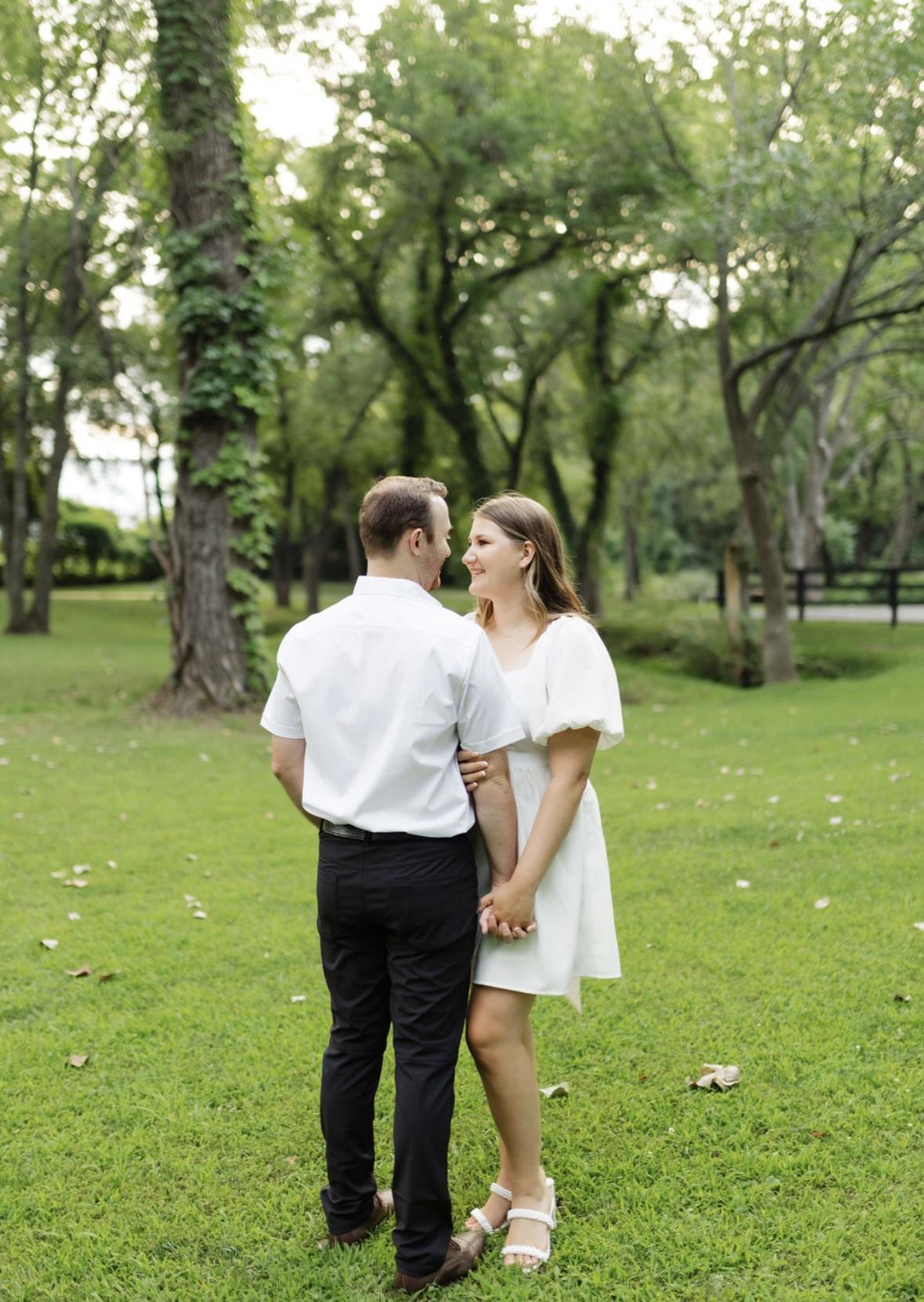 The Wedding Website of Logan Tomlinson and Taylor Simmons