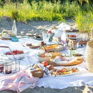 Private Beach Lunch