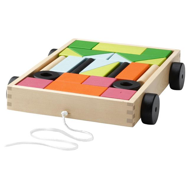 MULA                              24 building blocks with wagon
