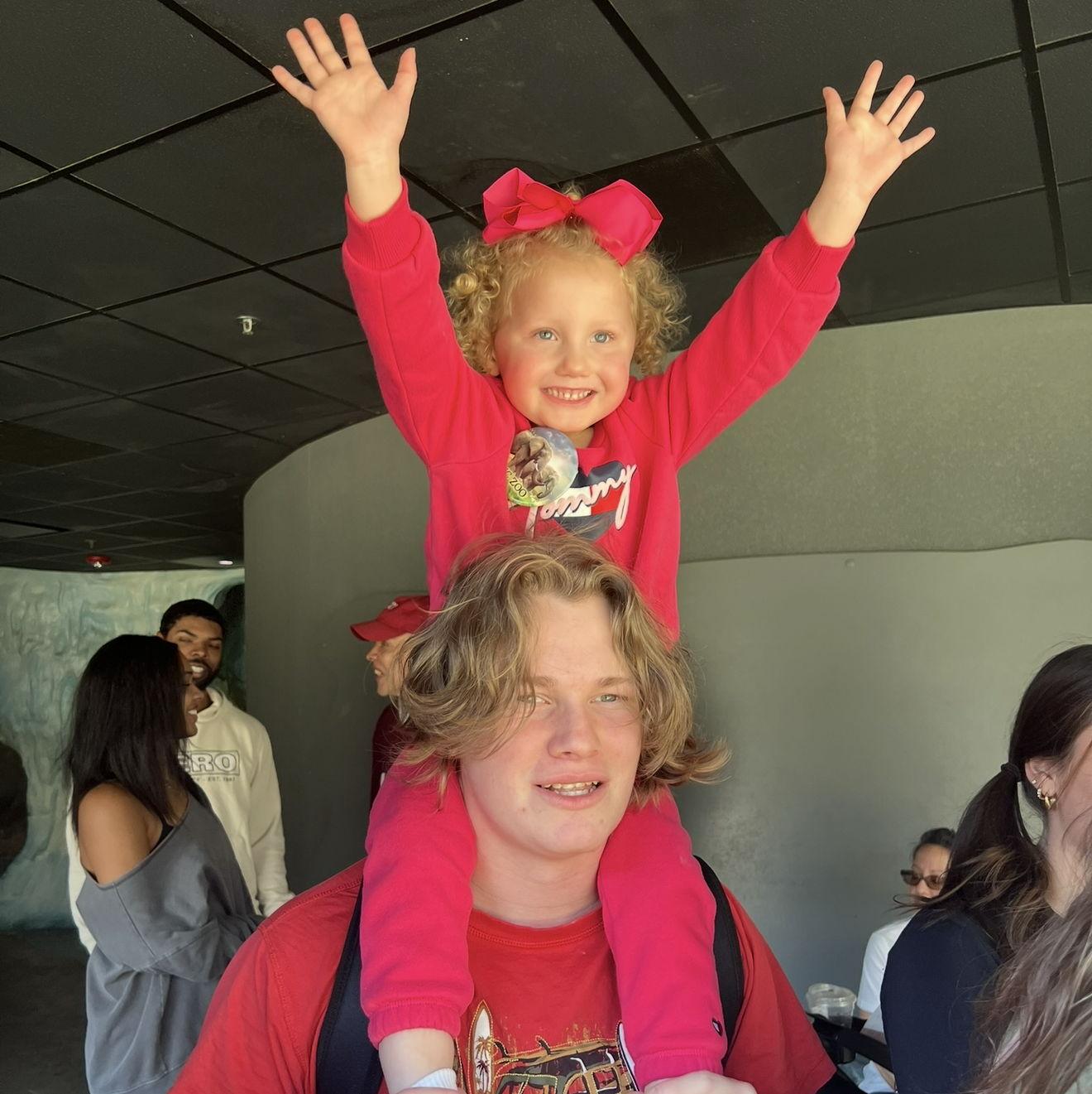 Brynlee's first time at the zoo