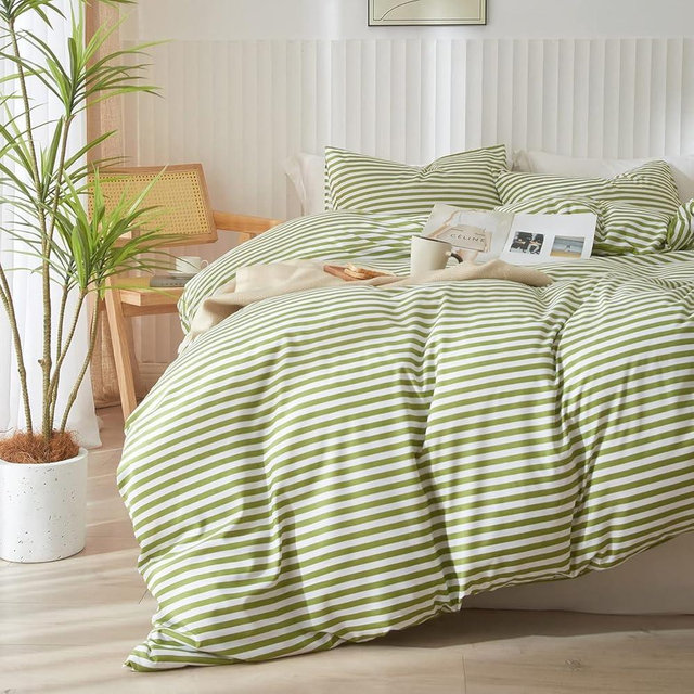 Striped Comforter Set Queen Size 3 Pieces Lightweight Striped Bedding Comforter Set Green White Stripes Pattern Farmhouse Bed Set Soft Fluffy Comforter with 2 Pillowcases for All Seasons Queen Size