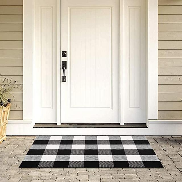 Syntus Buffalo Plaid Rug, 23.6 x 35.4 inch Doormat Kitchen Rug Black and White Cotton Outdoor Mat for Porch Bathroom Carpet Living Room Throw Area Rug