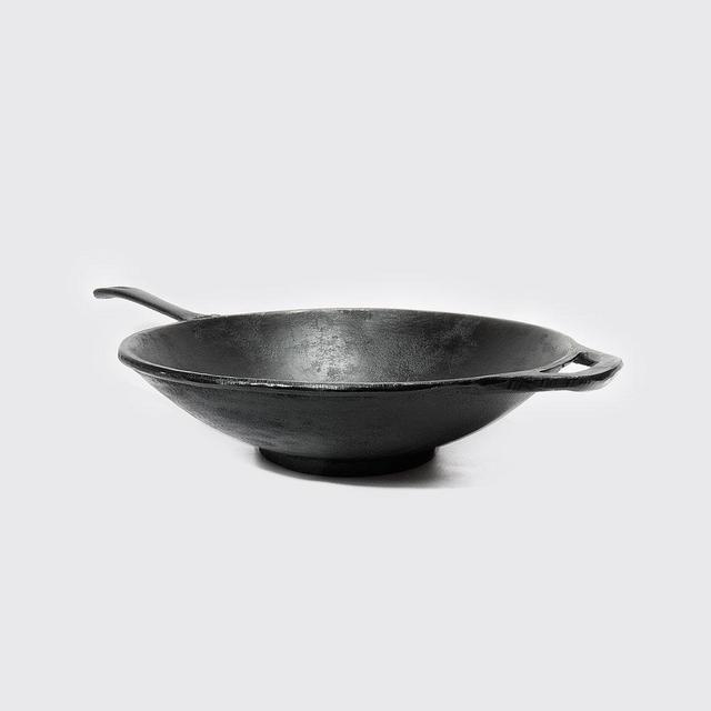 CAST IRON WOK
