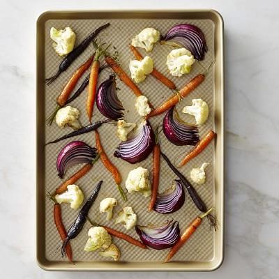 Williams Sonoma Goldtouch® Corrugated Nonstick Half Sheet Pan - set of 2
