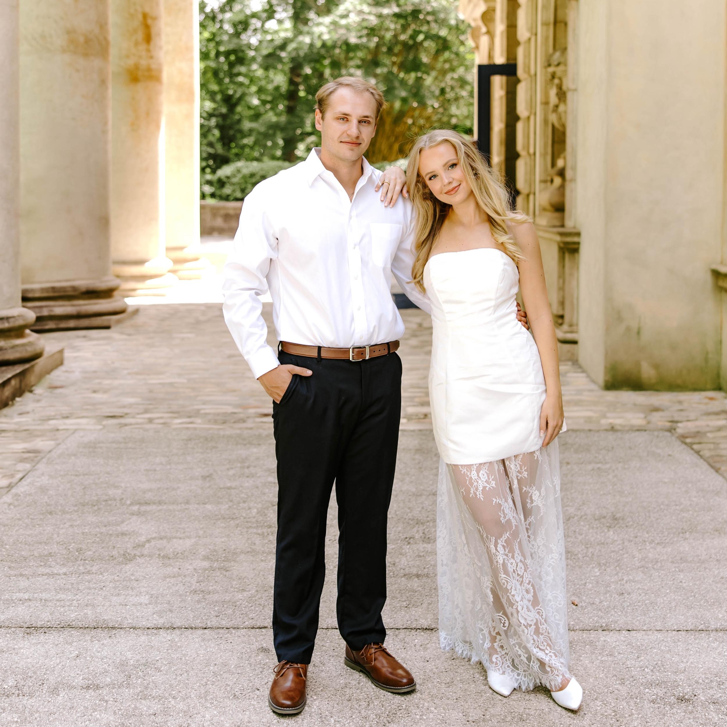 Caroline Duncan Jernigan and Gabriel Thomas Croley's Wedding Website, image size:2500x2500