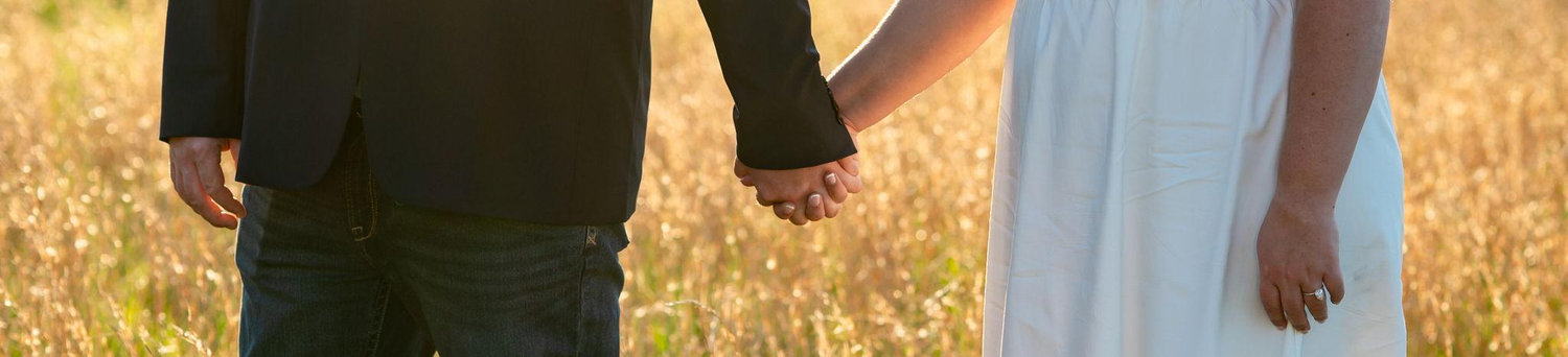 The Wedding Website of Kinsey Hamby and Logan Hunt